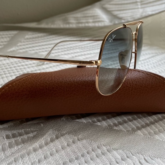 Ray-ban sunglasses - Picture 2 of 9